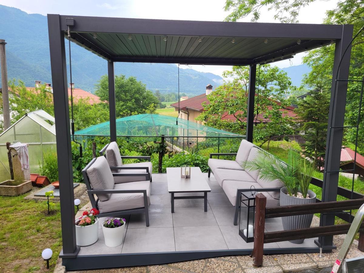 Cosy Cottage With Views Near Kobarid Bagian luar foto